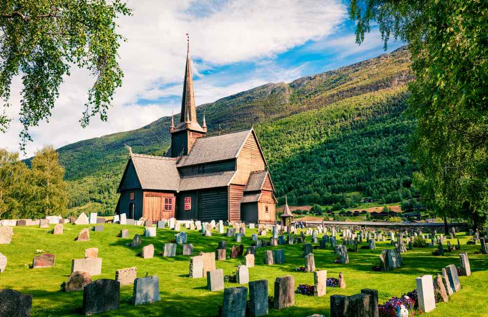 Best stave churches in Norway