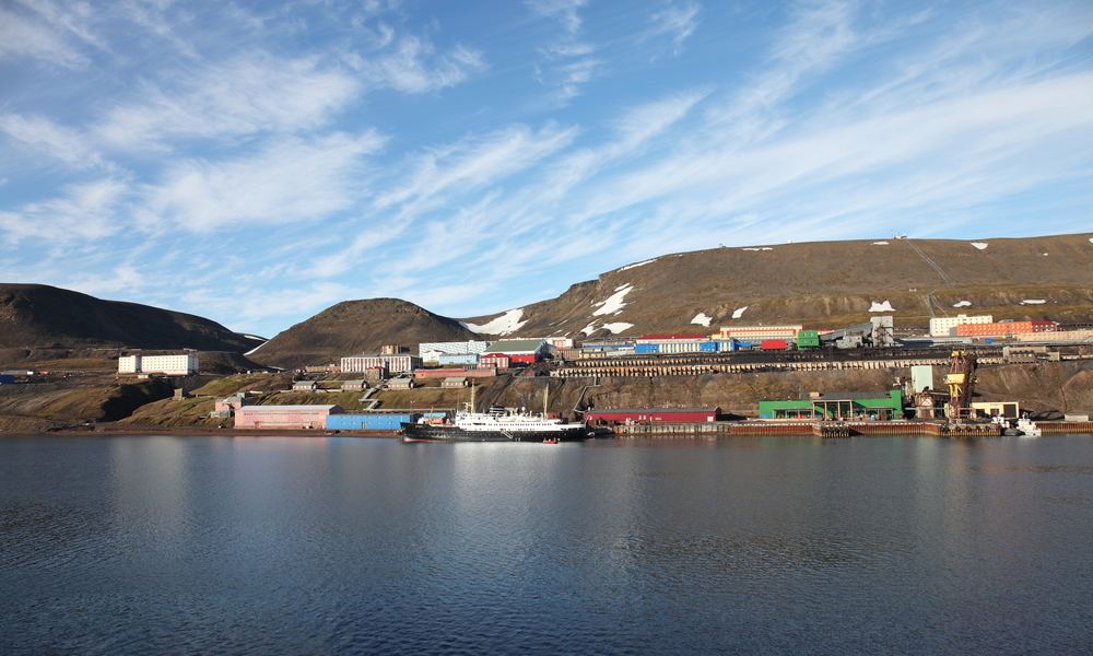 Soviet town in Svalbard