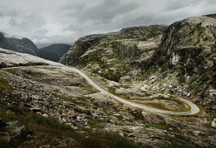 Road in Handangervidda