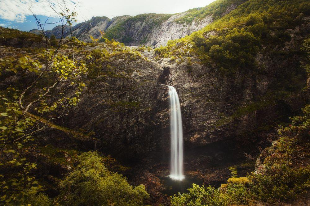 Why Manafossen Waterfall Needs to Be on Your Bucket List