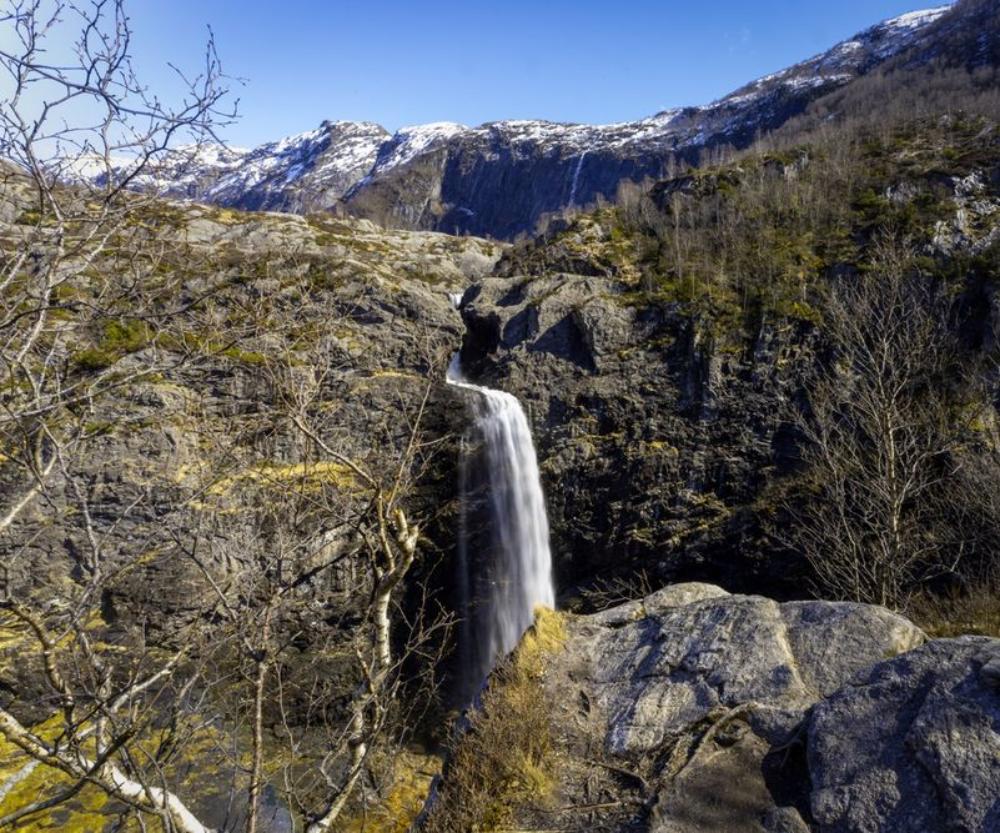 Manafossen Waterfall